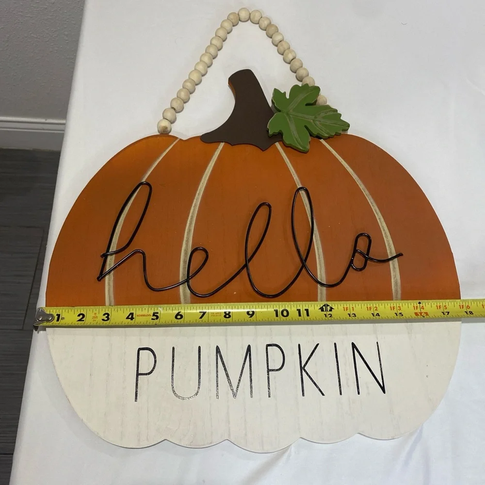 Hello Pumpkin Wooden Door/Wall Decor ⭐️
